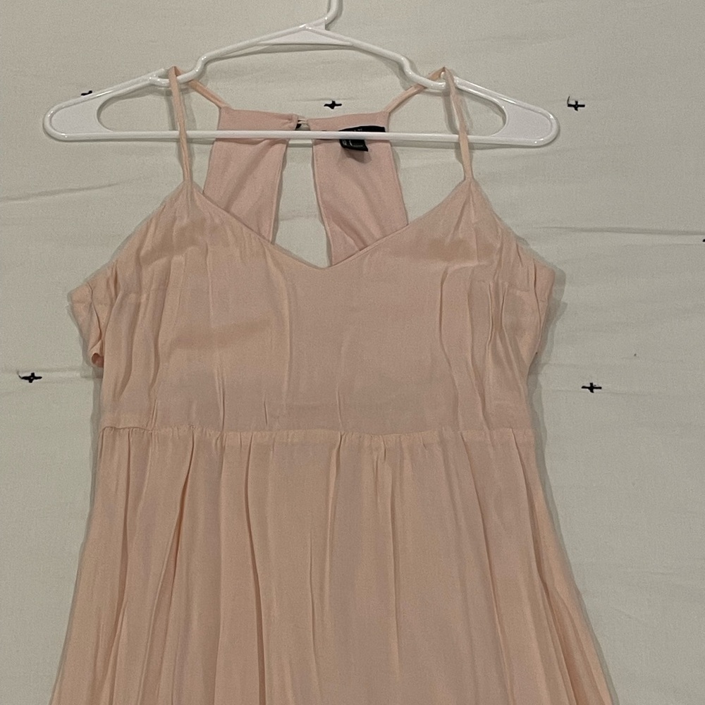 Forever 21 blush maxi dress with lining and back/side detail